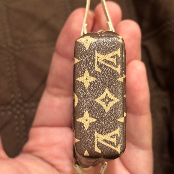 🤎Labubu Fashion Mini Bag🤎Louis Vuitton Mini Bag Brown and Tan Monogram - Picture 3 of 5